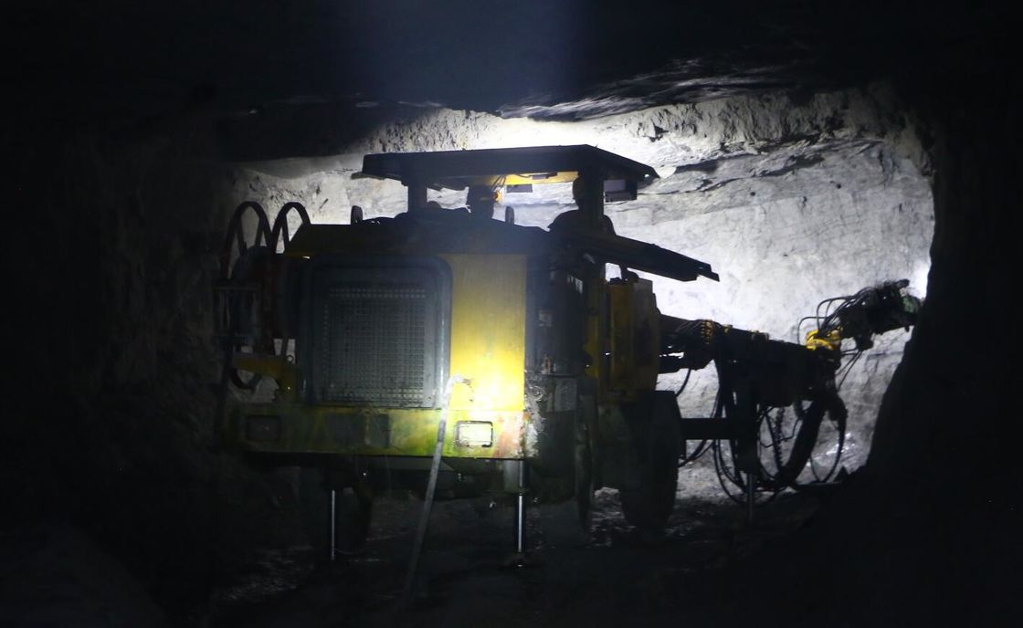 Tunel Szlusy kamienne Włócznia wiertnicza podziemna Hydrauliczna ISO9001 Do podziemnej eksploatacji kopalni